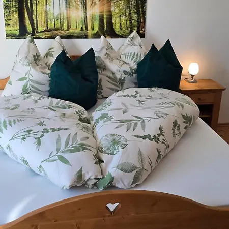 Haus Auszeit فندق مبيت وإفطار فينس