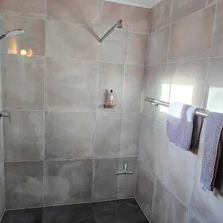 Haus Auszeit 3* فينس