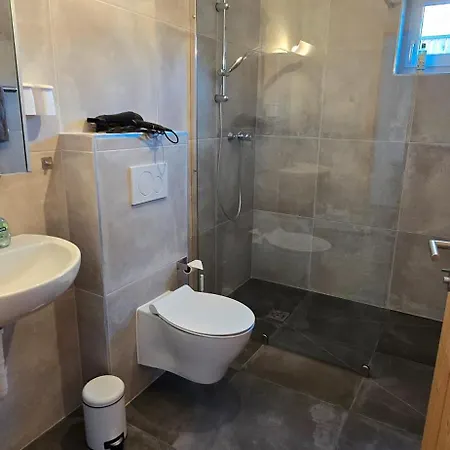 فندق مبيت وإفطار Haus Auszeit فينس